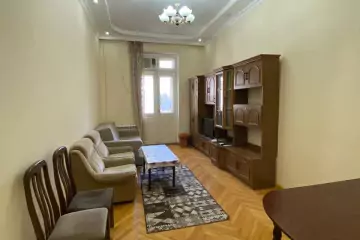 Aylıq Kirayə Köhnə Tikili 28 May Metrosu ətrafında