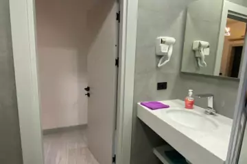 Satılır Yeni Tikili Bakıxanovda