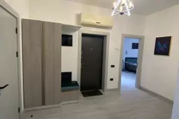 Satılır Yeni Tikili Bakıxanovda