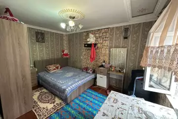 Satılır Həyət Evi Zabrat Qəsəbəsida