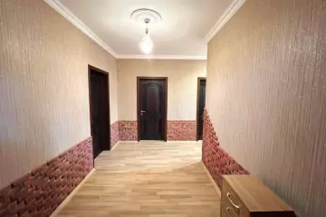 Satılır Həyət Evi Qalada