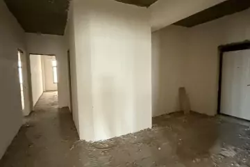 Satılır Yeni Tikili Ağ şəhər Kompleksində