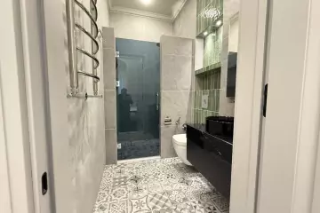 Satılır Yeni Tikili Ağ şəhər Kompleksində