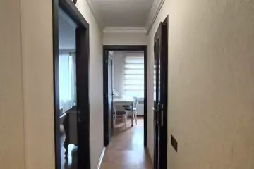 Satılır Köhnə Tikili İzmir Parkı