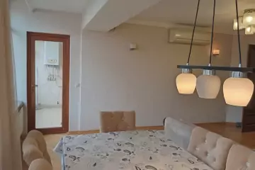 Aylıq Kirayə Köhnə Tikili Həsən əliyev (keçmiş İnqilab)da