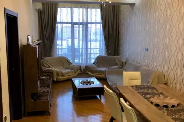 Aylıq Kirayə Yeni Tikili Ağ şəhər Kompleksində