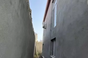 Satılır Həyət Evi Buzovnada