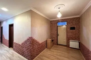 Satılır Həyət Evi Qalada