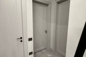 Satılır Yeni Tikili Ağ şəhər Kompleksində