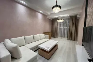 Aylıq Kirayə Yeni Tikili şərq Bazarında