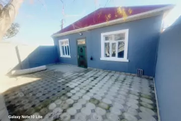 Satılır Həyət Evi Bakıda