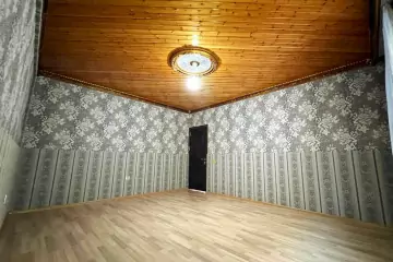 Satılır Həyət Evi Qalada
