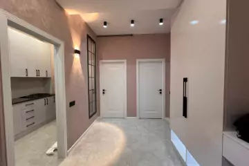 Aylıq Kirayə Yeni Tikili şərq Bazarında
