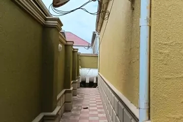 Satılır Həyət Evi Yeni Ramana Qəsəbəsida