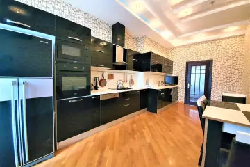 Aylıq Kirayə Yeni Tikili 28 May Metrosu ətrafında