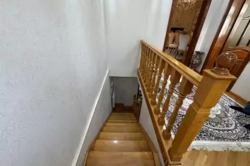 Satılır Həyət Evi Biləcəridə