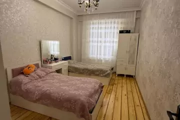 Satılır Yeni Tikili Yeni Yasamalda