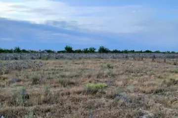 Satılır Torpaq Binədə