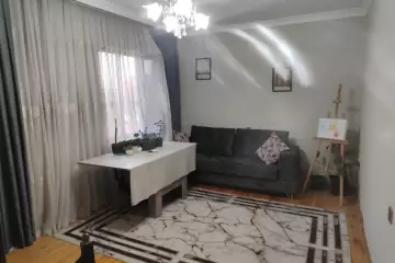 Satılır Həyət Evi Sabunçu Qəsəbəsida
