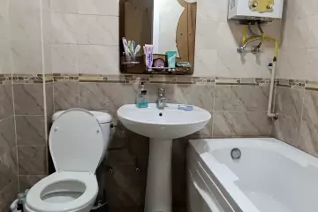 Satılır Köhnə Tikili 2-ci Mikrorayonda