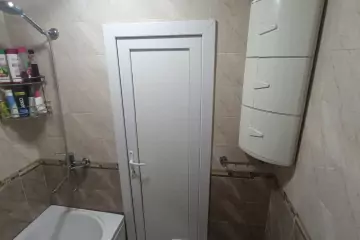 Satılır Köhnə Tikili 2-ci Mikrorayonda