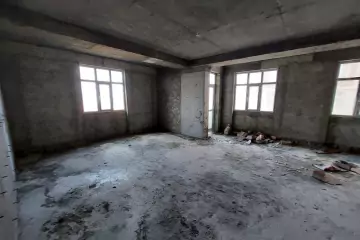 Satılır Yeni Tikili Masazırda