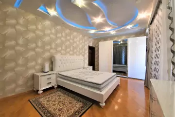 Aylıq Kirayə Yeni Tikili Port Baku Residence'də
