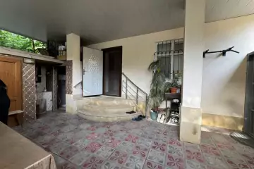 Satılır Həyət Evi Biləcəridə