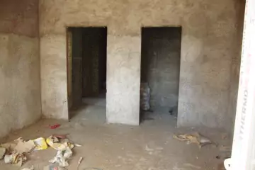 Satılır Yeni Tikili Elmler Akademiyasıda