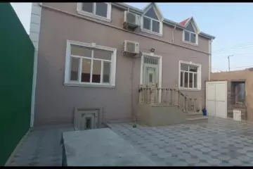 Satılır Həyət Evi Yeni Bakida