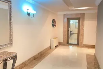 Aylıq Kirayə Yeni Tikili İçərişəhərdə
