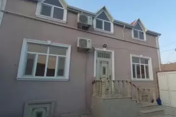 Satılır Həyət Evi Yeni Bakida