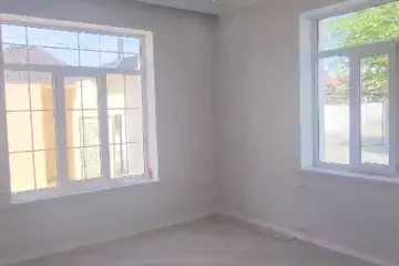 Satılır Həyət Evi Mahrasa Bağında