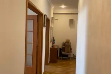 Satılır Yeni Tikili Nəsimi Bazarında