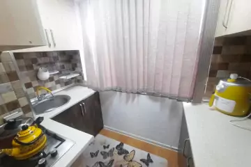 Aylıq Kirayə Köhnə Tikili Space Tv'də