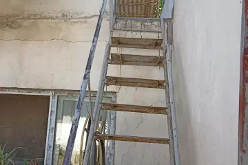 Satılır Həyət Evi Badamdarda
