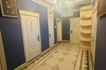Satılır Yeni Tikili Ağ şəhər Kompleksində