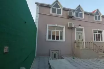 Satılır Həyət Evi Yeni Bakida