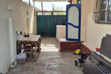 Satılır Həyət Evi Köhnə Coratda