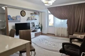 Aylıq Kirayə Köhnə Tikili Heydər əliyev Mərkəzində
