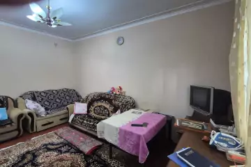 Satılır Həyət Evi Köhnə Coratda