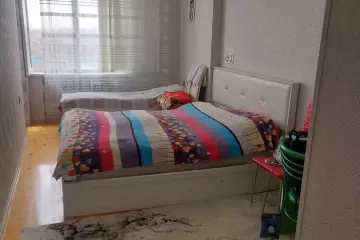 Satılır Yeni Tikili Masazırda