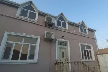 Satılır Həyət Evi Yeni Bakida