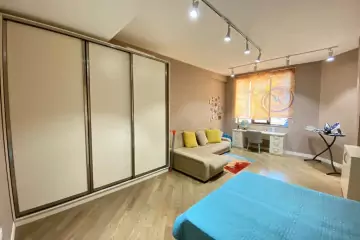 Aylıq Kirayə Yeni Tikili İçərişəhərdə