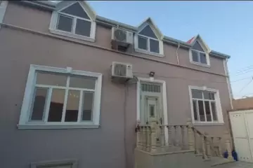 Satılır Həyət Evi Yeni Bakida