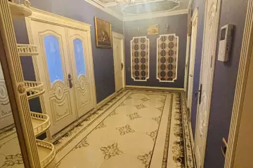 Satılır Yeni Tikili Ağ şəhər Kompleksində