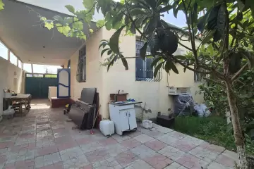 Satılır Həyət Evi Köhnə Coratda