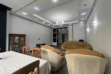 Satılır Yeni Tikili Dostluq Kinoteatrında