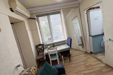 Satılır Köhnə Tikili Biləcəridə