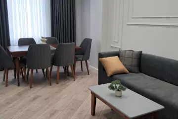 Satılır Yeni Tikili 7-ci Mikrorayonda